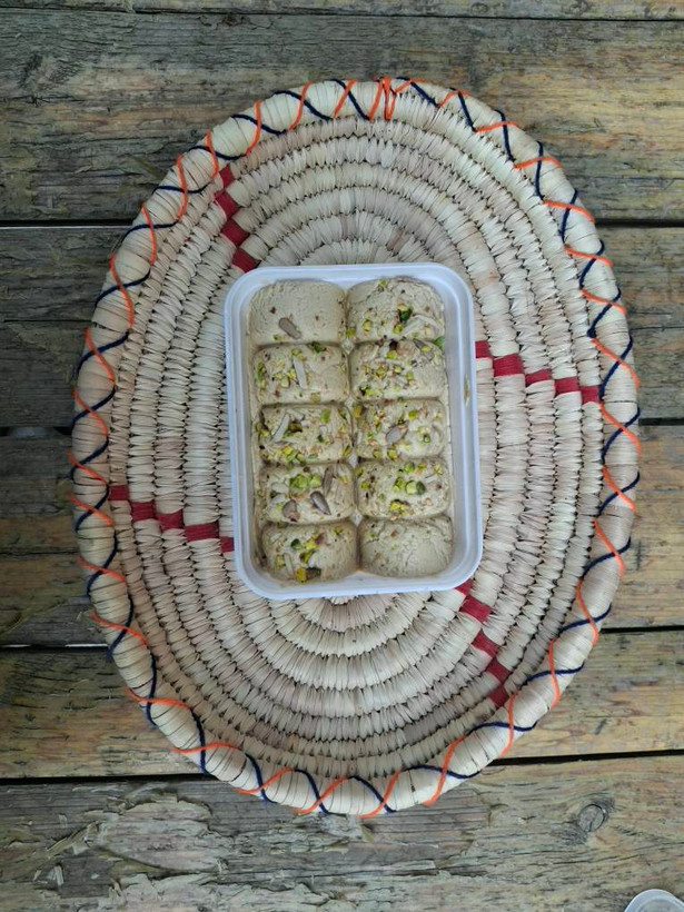 حلوا ارده دلاور ۴۰۰ گرمی